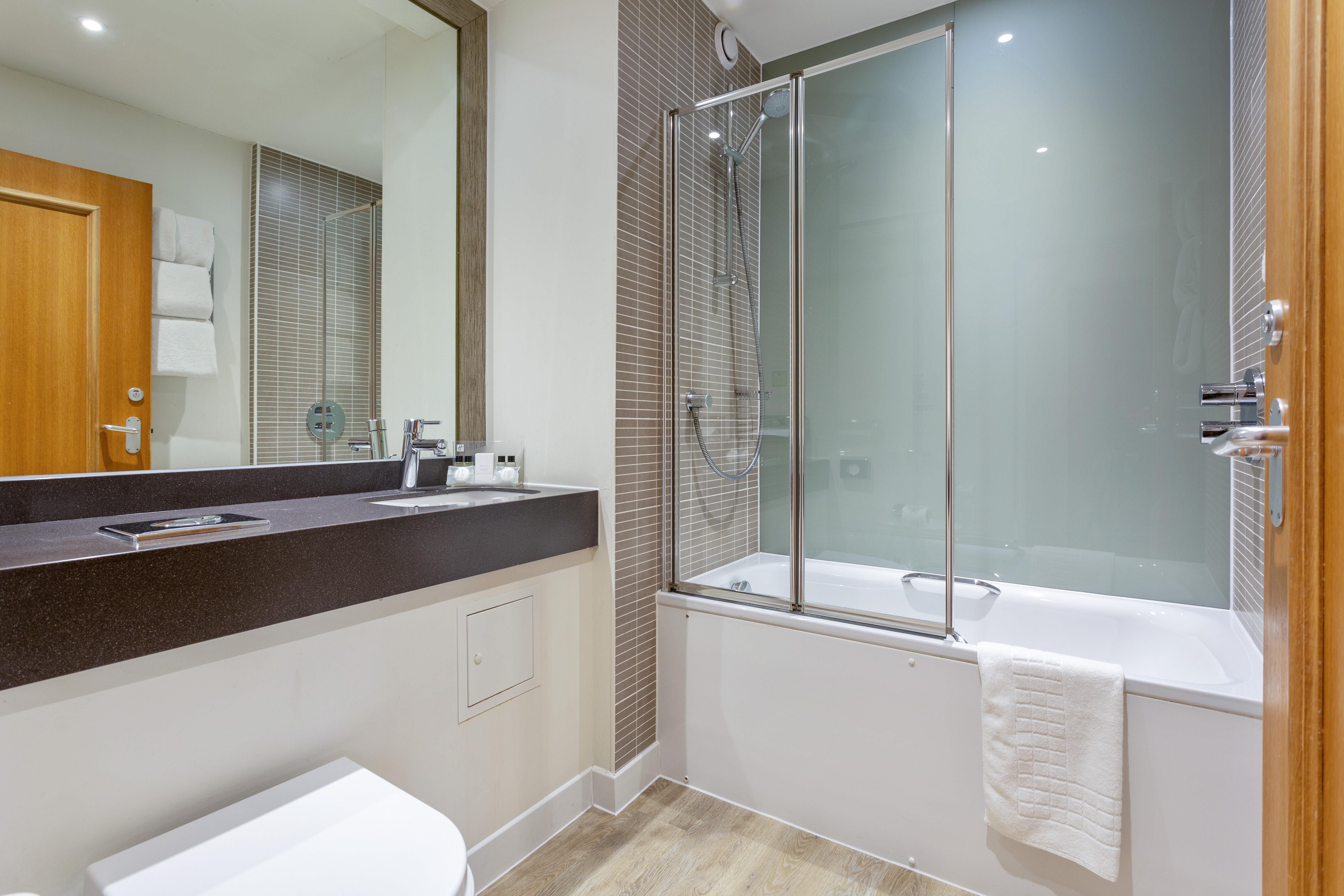 Holiday Inn Leamington Spa - Warwick By Ihg Exterior foto