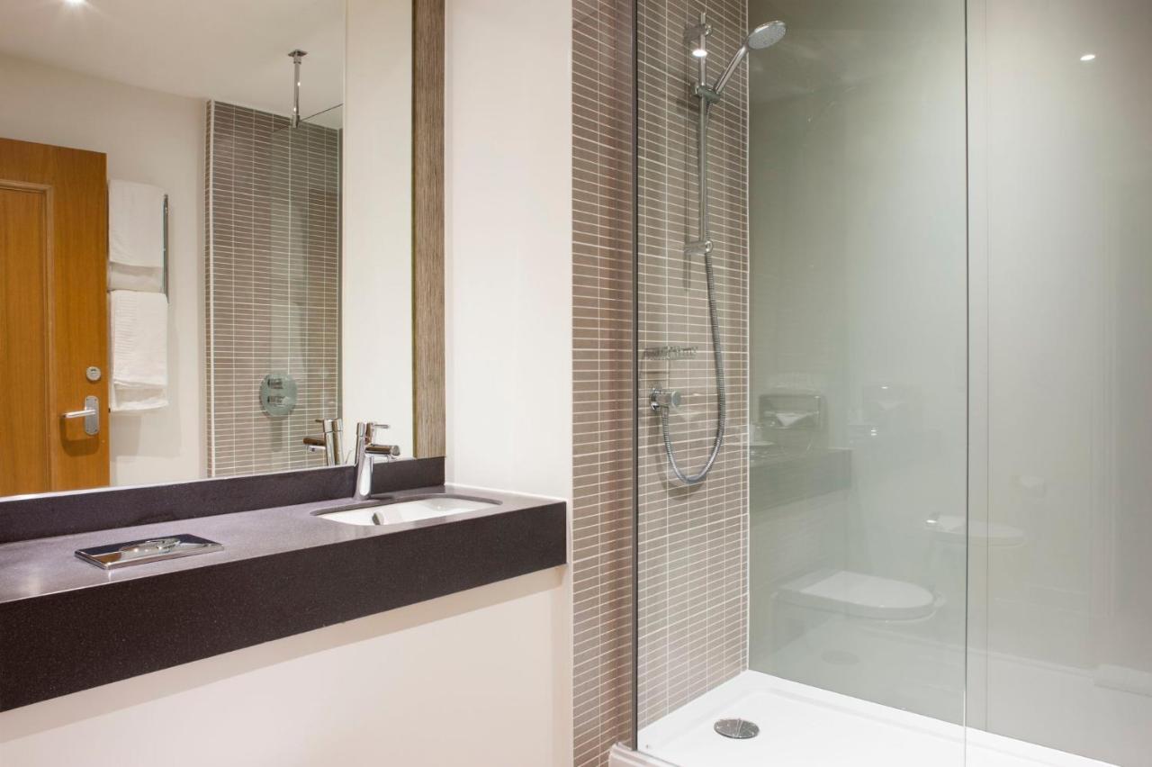 Holiday Inn Leamington Spa - Warwick By Ihg Exterior foto